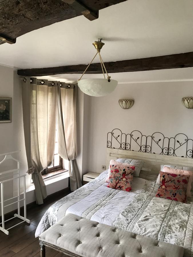 La Pruniere Hotel เวอร์นอน ภายนอก รูปภาพ